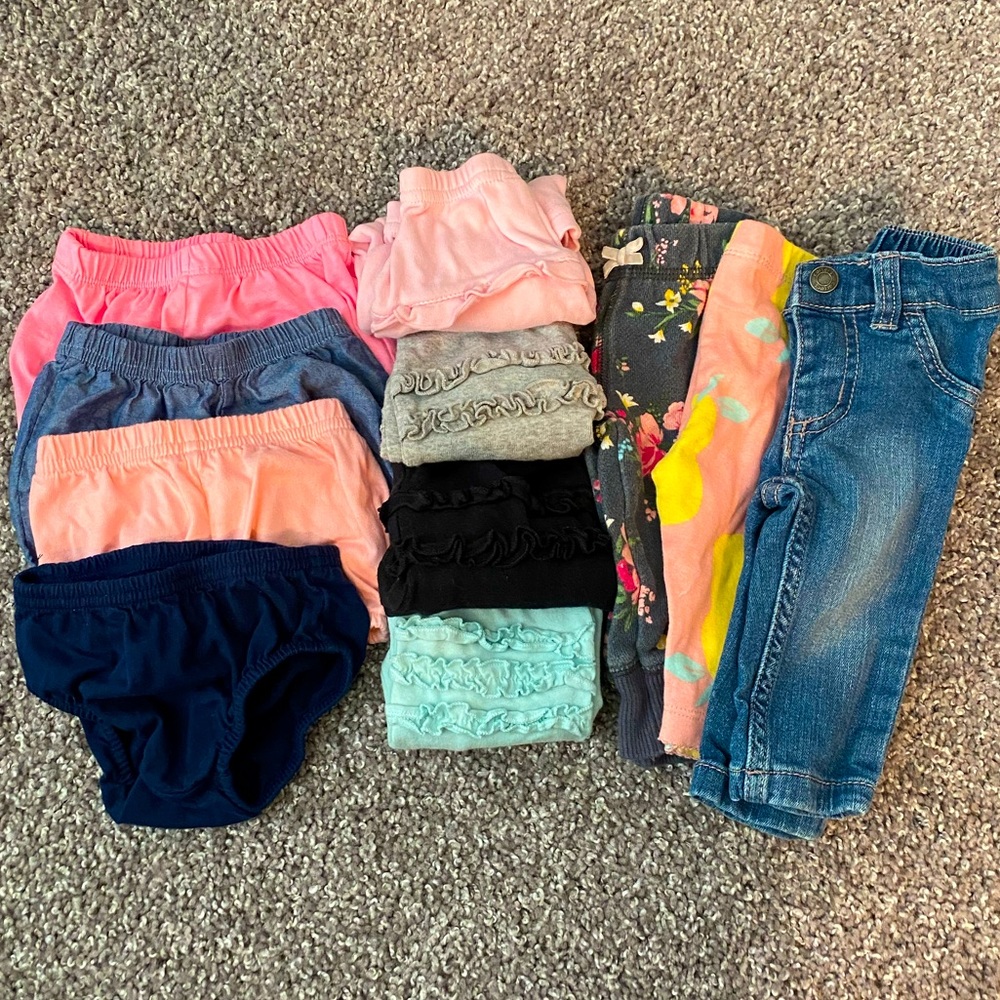 🚫SOLD🚫 Bundle 3 month bottoms